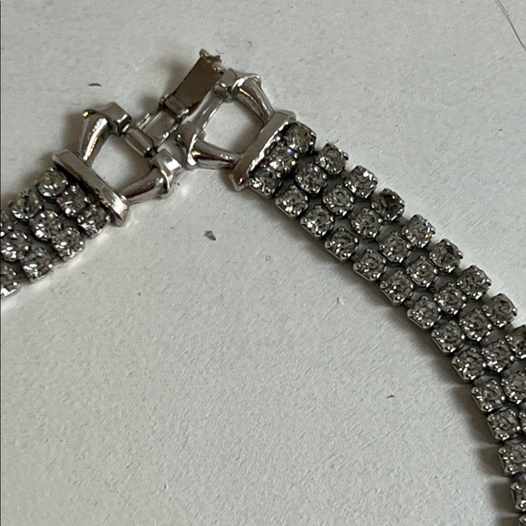 Vintage Rhinestone Necklace - Picture 6 of 8